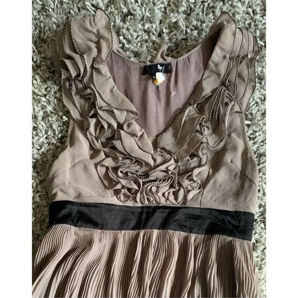RYU ANTHROPOLOGIE ruffle chiffon GRAY party DRESS sz L - Picture 3 of 9